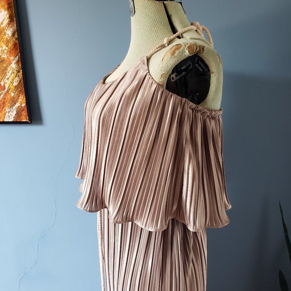 "Carrie" Maxi Dress by Single/ Size M - Picture 7 of 13